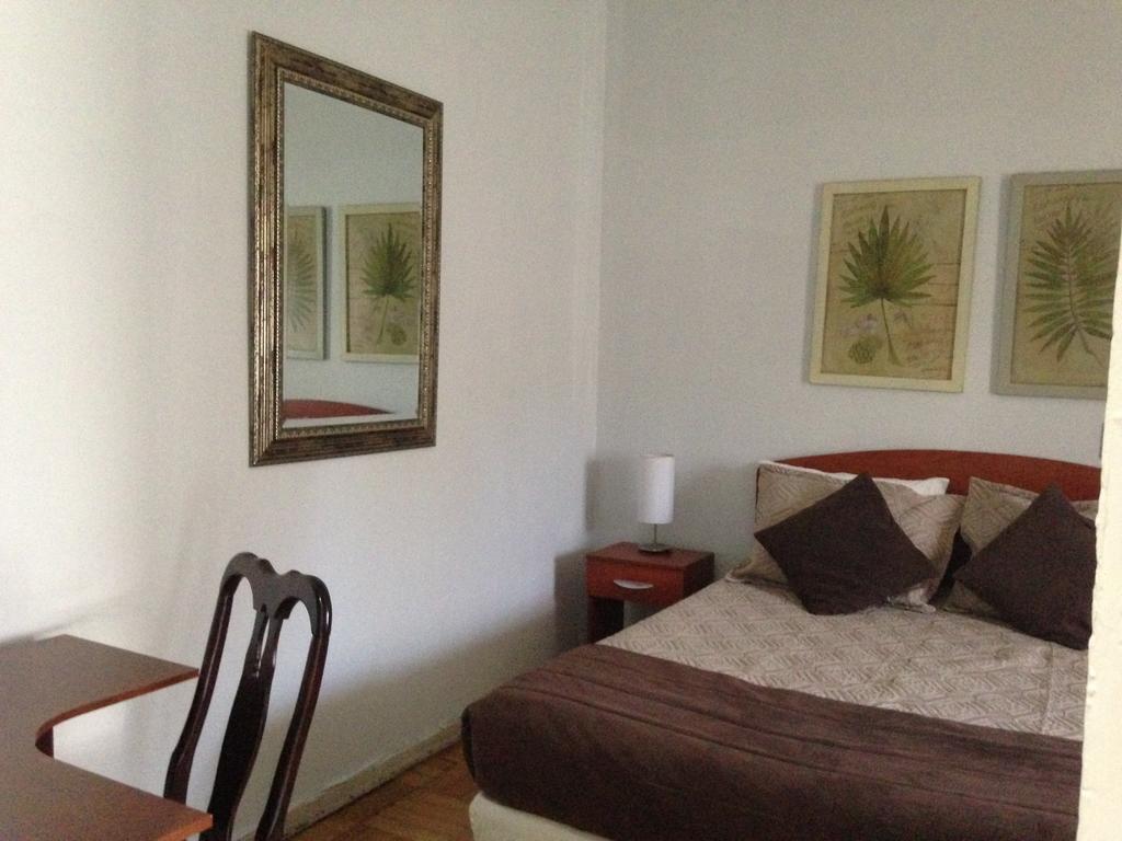 Residencial Universitaria Santiago Room photo
