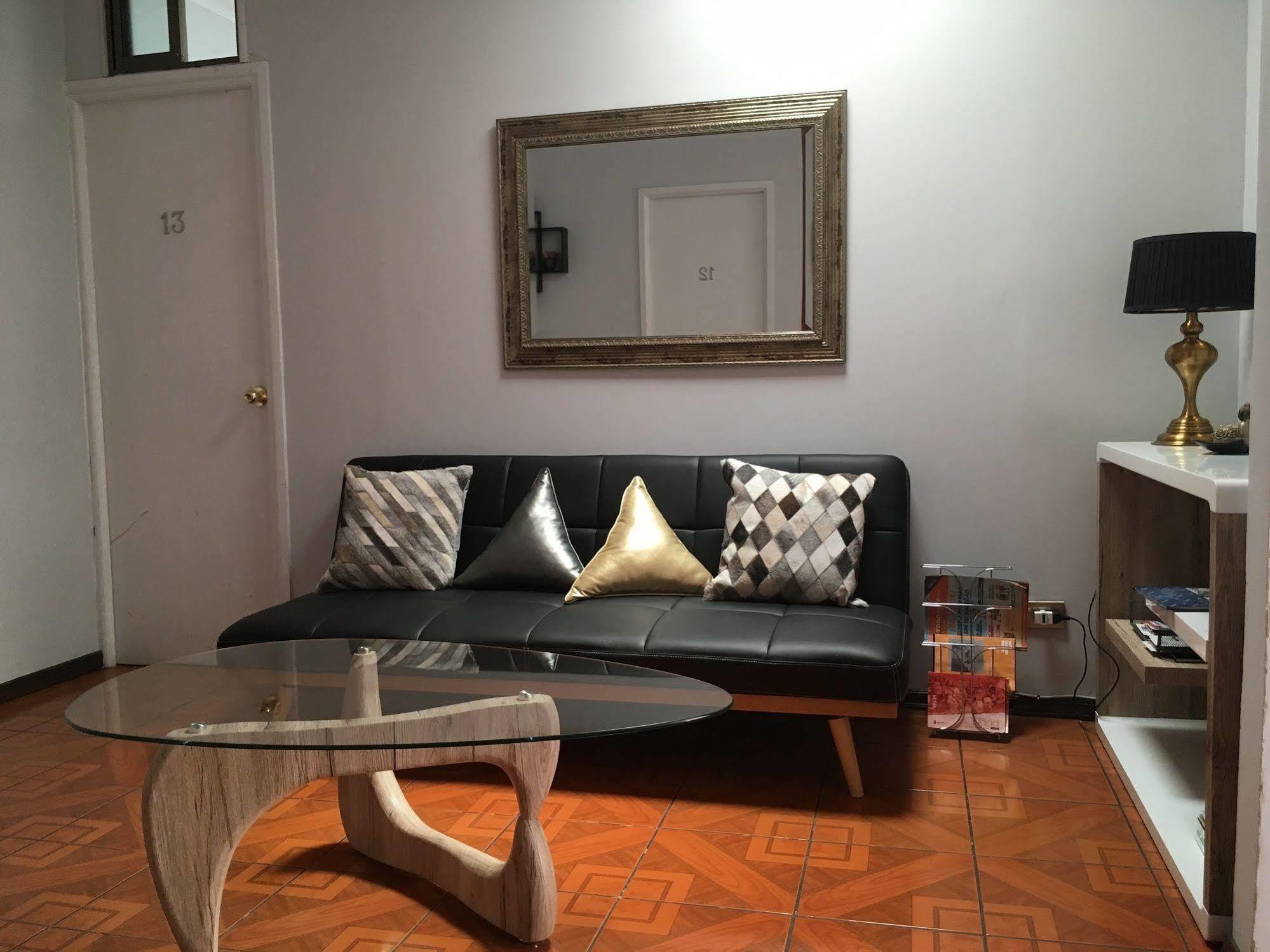 Residencial Universitaria Santiago Exterior photo